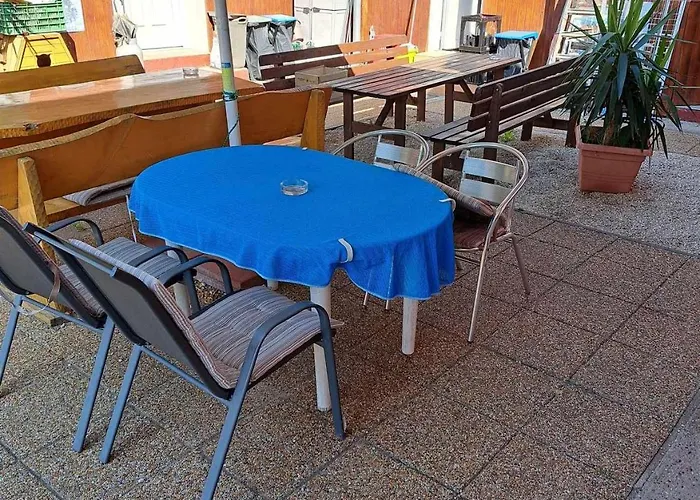 Balaton גיינסדיאס